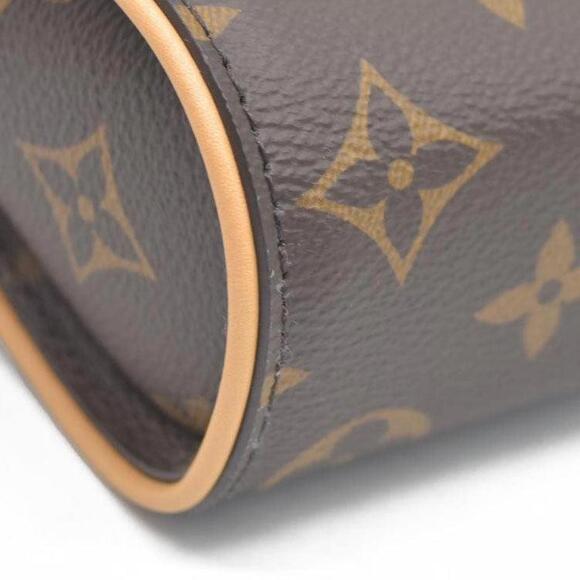 Louis Vuitton LV Monogram Pochette Camille - Picture 8 of 15